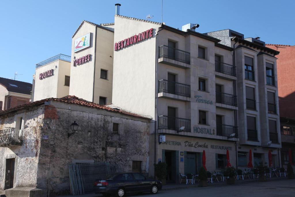 Hostal Torres San Leonardo de Yagüe 외부 사진